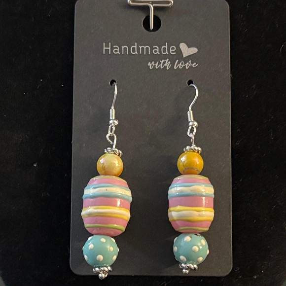 Designs by Baconwoman Jewelry - Handmade Multicolor Beaded Earrings